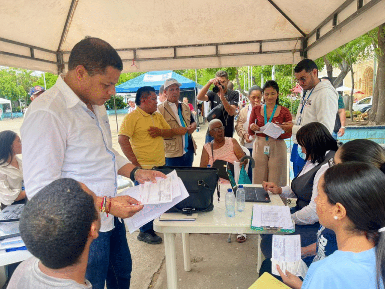 Alcaldía de Riohacha y Superintendencia llevaron las soluciones en materia de salud más cerca de la gente