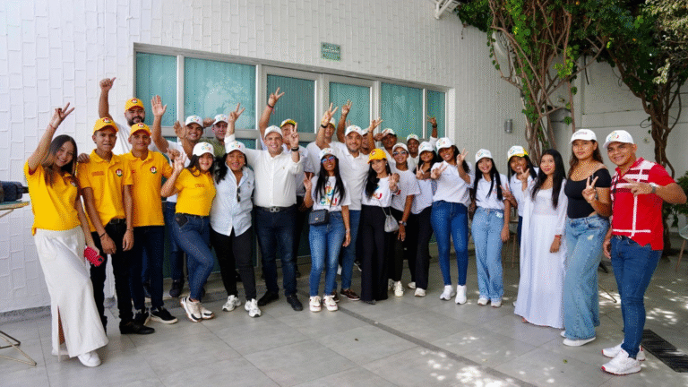 Senador Alfredo Deluque Zuleta se reunió con jóvenes del Partido de La U en La Guajira