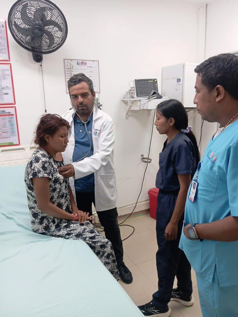 Hermanos de la etnia wayuu reciben descarga eléctrica y son trasladados para su atención por la Secretaría de Salud de La Guajira