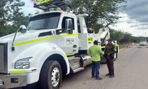Policía Nacional refuerza controles viales en La Guajira