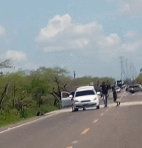 Asaltan a pasajeros de un automóvil en la vía que conduce a Riohacha