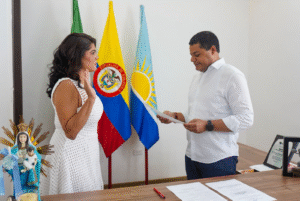 Alcalde de Riohacha posesiona a Lisette Meza Vence como nueva directora de Talento Humano y Administración de Recursos Físicos