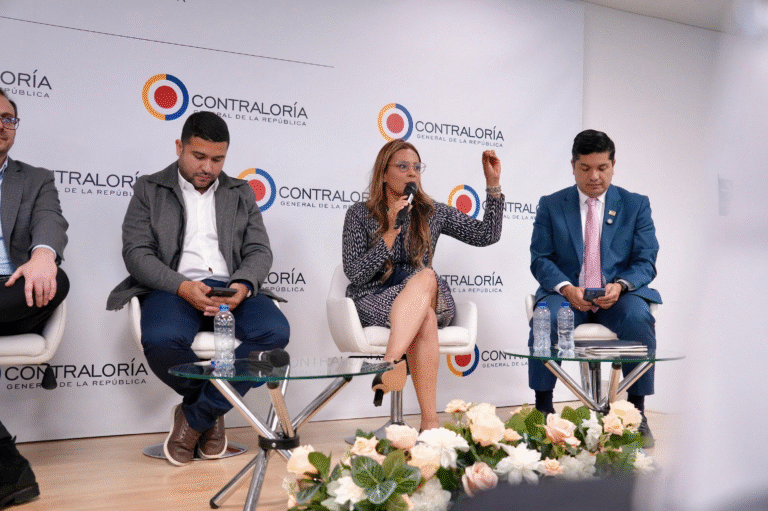 ESEPGUA participa en el Foro Nacional sobre Desigualdades en Agua y Saneamiento ante la Contraloría General de la República