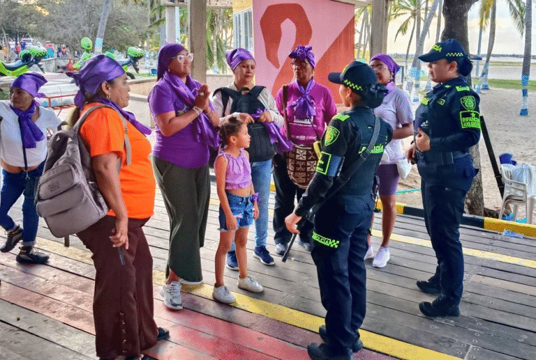 Policía realizó jornada de prevención en Riohacha denominada ‘Yo Te Protejo Mujer’