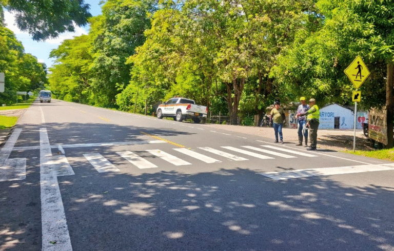 Policía Nacional promueve la seguridad vial en el sur de La Guajira