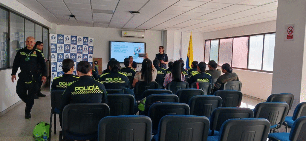 Defensoría del Pueblo promueve la prevención de violencias basadas en género en el ámbito laboral de La Guajira