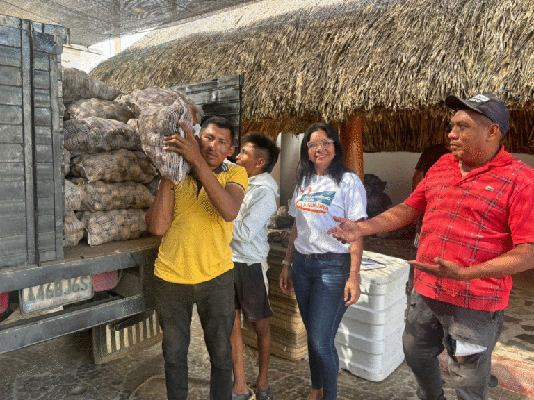 Prosperidad Social llevó la estrategia ‘Alimentos Para La Vida’ a más de 500 familias wayuu en Uribia