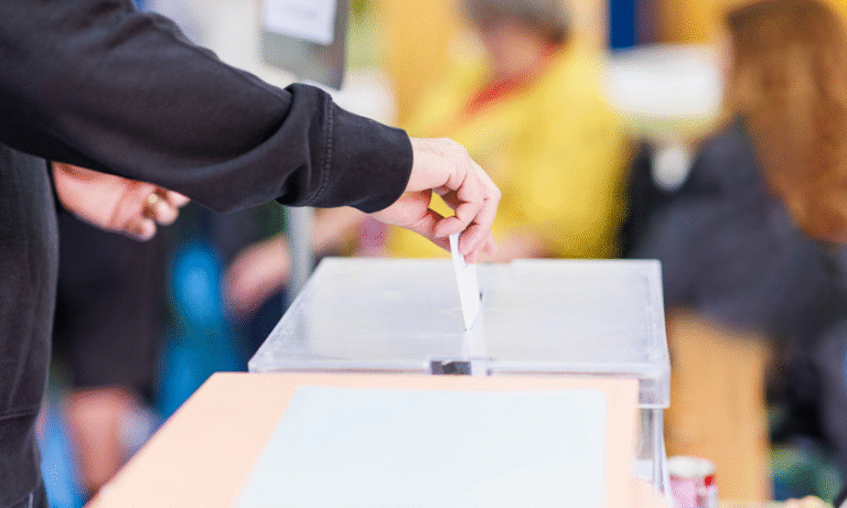 Elecciones de juventudes y consulta popular