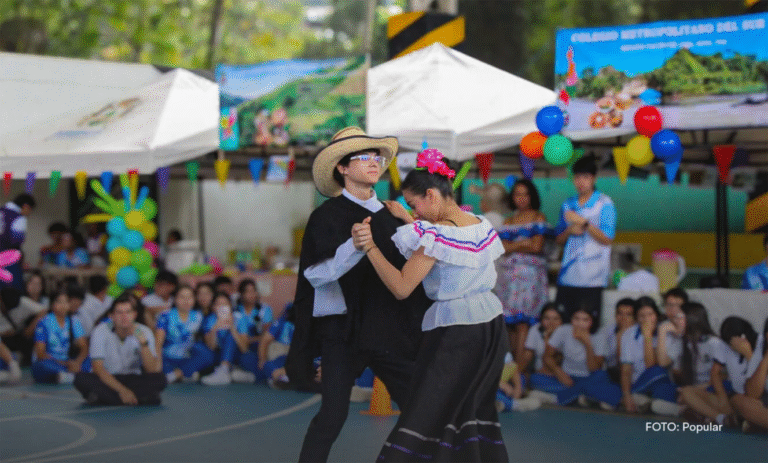 LA SOCIEDAD DEL FUNDINGUE