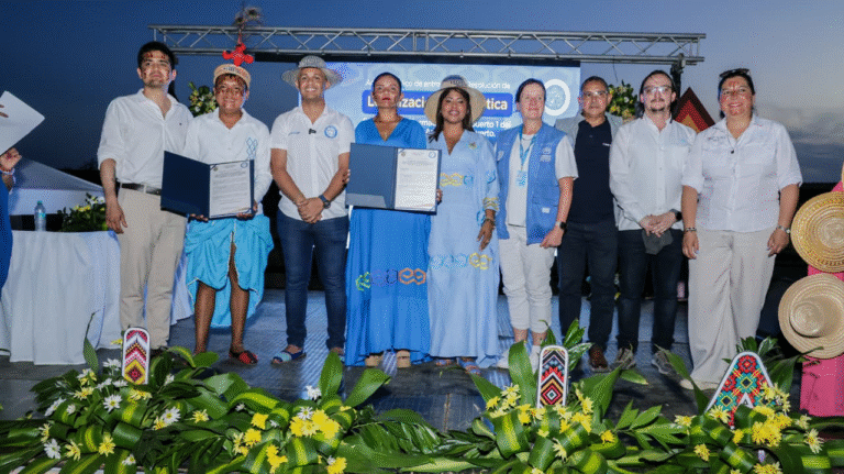 Alcalde Jaime Luis Buitrago García lidera entrega de resoluciones de legalización urbanística y titulación gratuita a familias del antiguo aeropuerto