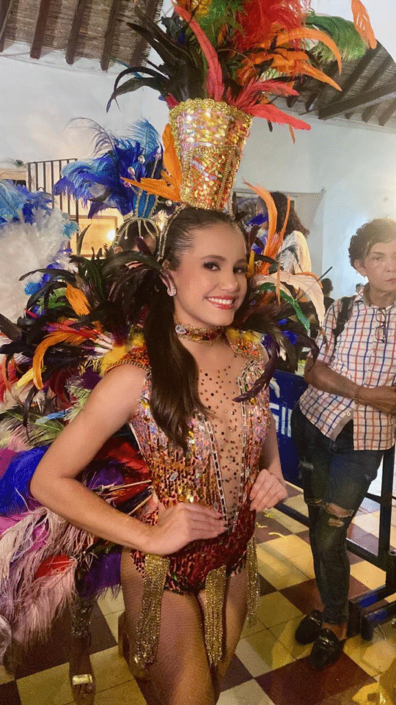 La Escuela Normal Superior de San Juan del Cesar celebra el triunfo de su nueva reina en “Mis Bellezas San Juan”