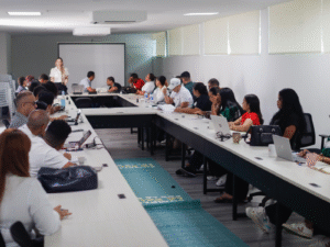 Gobernación de La Guajira adelanta jornada de capacitación para fortalecer la gobernanza laboral y la protección de la mano de obra local