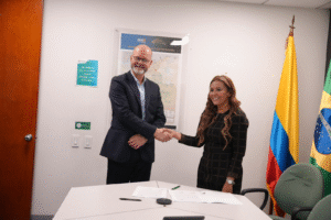 Gobernación de La Guajira y ESEPGUA firman convenios con el Ministerio de Vivienda para garantizar agua potable en Manaure y en el resguardo indígena de Mayabangloma