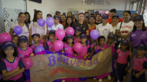 Ministra del Deporte Patricia Duque Cruz llega a Riohacha para liderar el Mega Festival de la Jornada Deportiva Escolar Complementaria