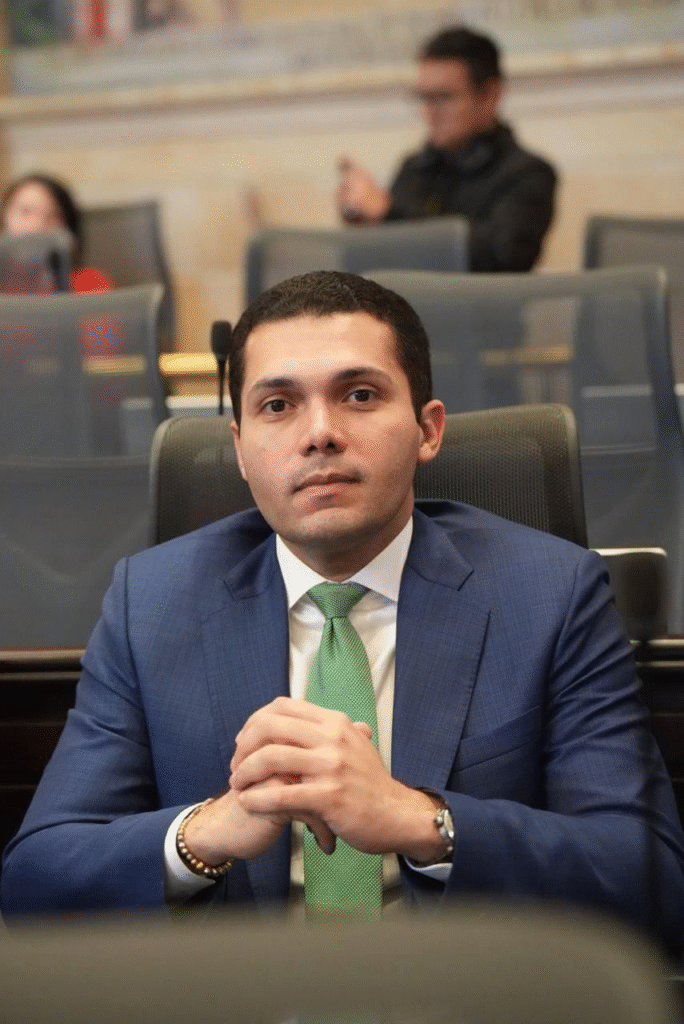 Juan Loreto Gómez Soto, representante a la Cámara por el departamento de La Guajira. 